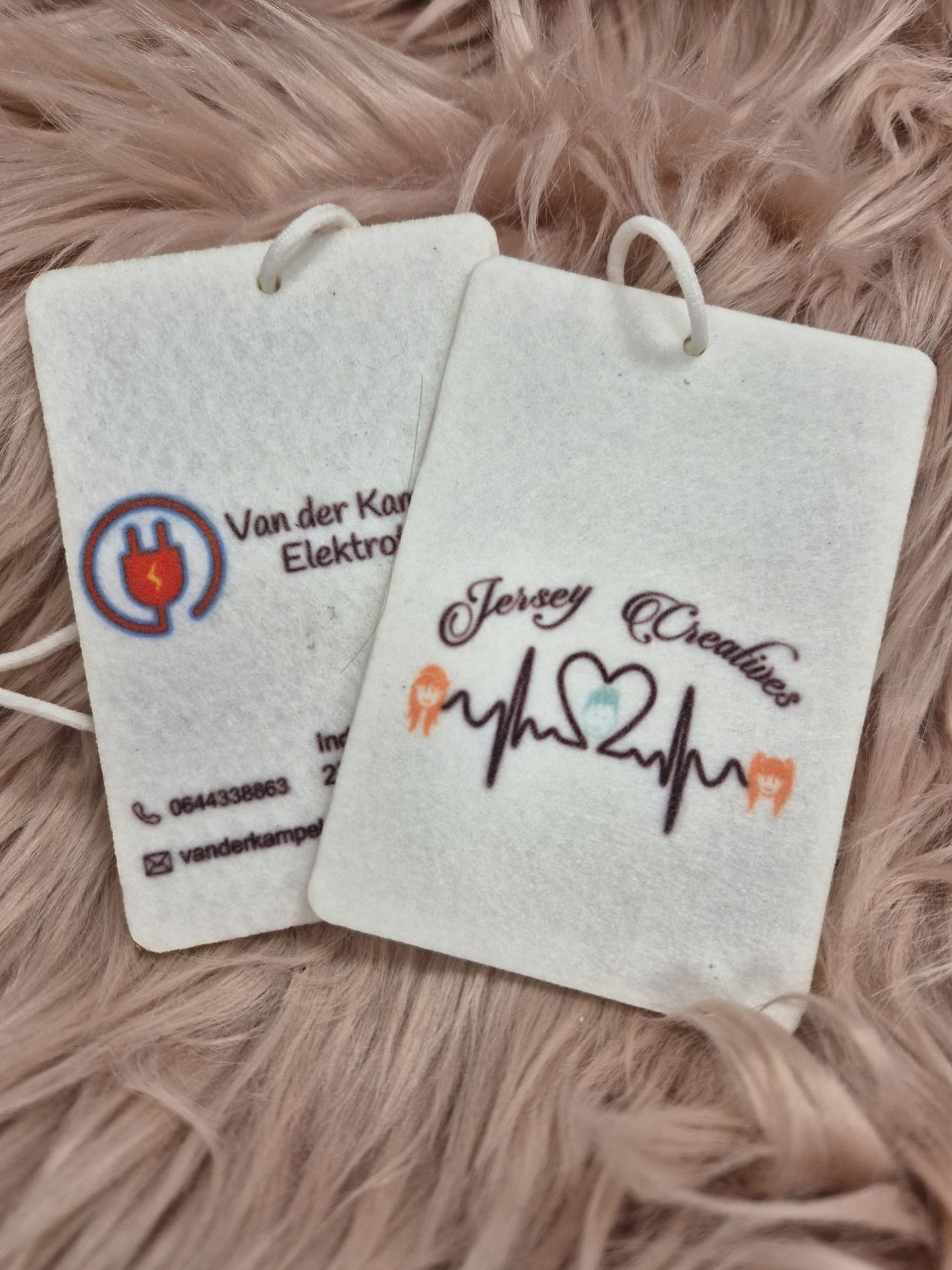 Relatiegeschenken, relatiegeschenken met logo, promotieartikelen, giveaways, bedrukte relatiegeschenken, relatiegeschenken Zoetermeer, pennen bedrukken, sleutelhangers bedrukken, mokken bedrukken, tassen bedrukken, powerbanks bedrukken, relatiegeschenken ideeën