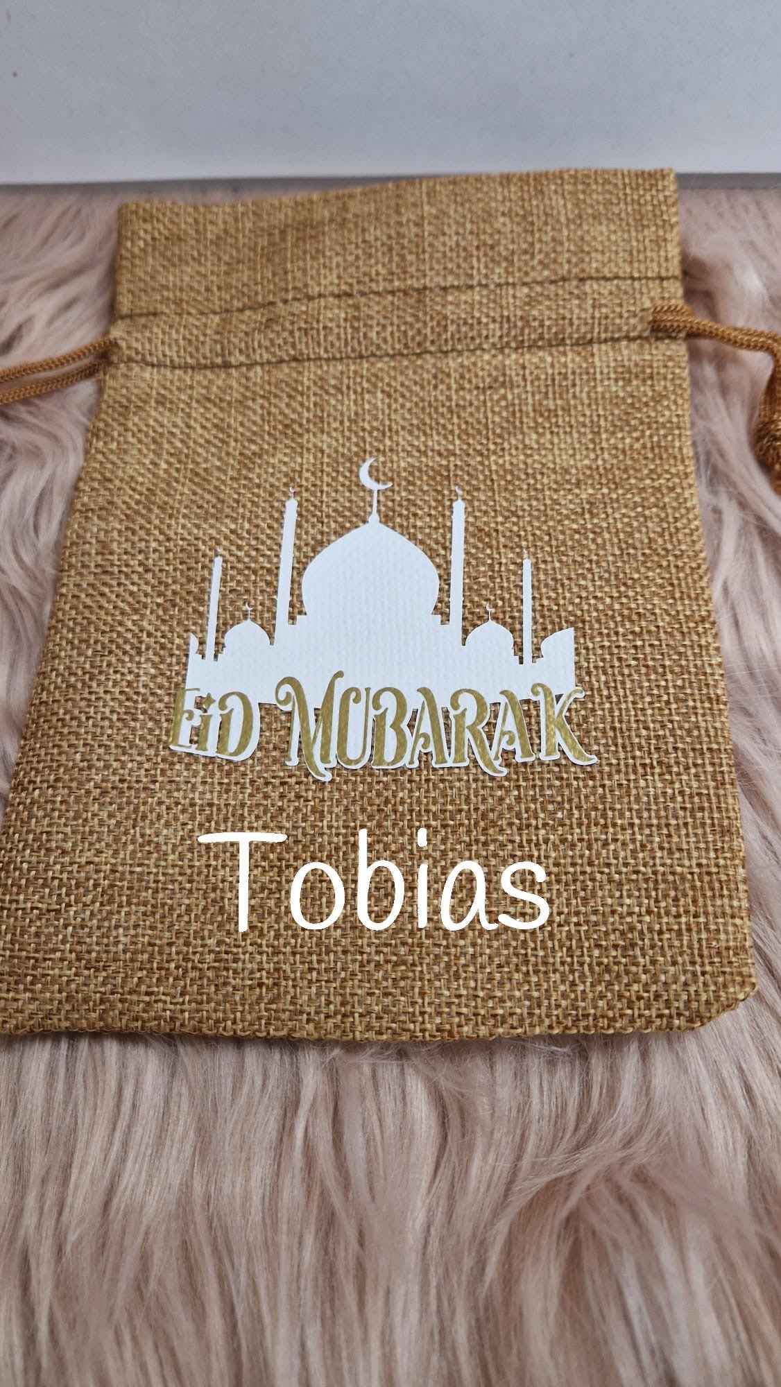 Cadeauzakje met Eid Mubarak afbeelding