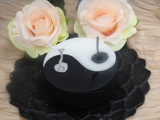 Yin Yang Kaars