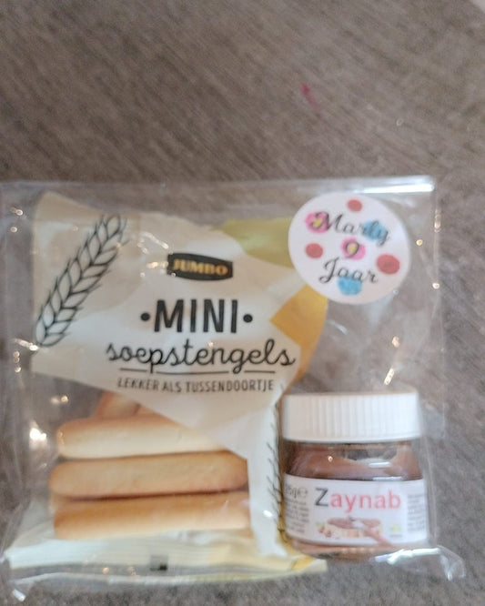 Nutella met mini soepstengels
